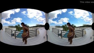 Noemilk Is A Juicy Latina Who Shows You All In VR